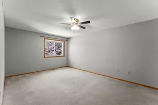 4026 Wilshire Cir, Shoreview, MN 55126 - Photo 15