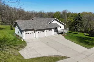 1400 S Cascade St, Fergus Falls, MN 56537 - Photo 1