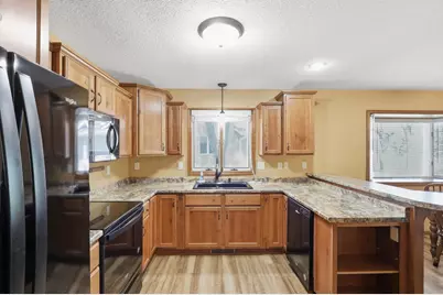 260 Waite Avenue S, Saint Cloud, MN 56301 - Photo 9