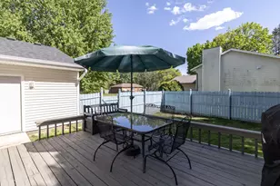 12910 Penn Ave S, Burnsville, MN 55337 - Photo 7