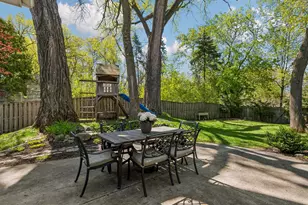 290 Ridgeview Dr E, Wayzata, MN 55391 - Photo 41