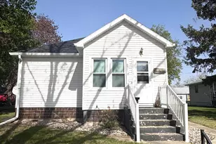 871 7th St, Dawson, MN 56232 - Photo 29