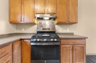 568 State St, Saint Paul, MN 55107 - Photo 15