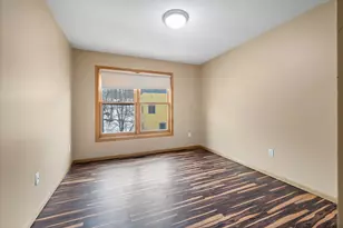 568 State St, Saint Paul, MN 55107 - Photo 27
