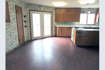 14091 180th Street NE, Thief River Falls, MN 56701 - Photo 9