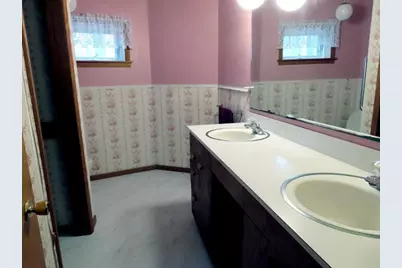 14091 180th Street NE, Thief River Falls, MN 56701 - Photo 25