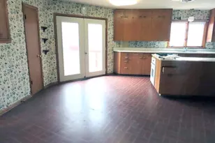 14091 180th St NE, Thief River Falls, MN 56701 - Photo 5
