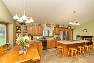 1209 Sunflower Circle S, Shakopee, MN 55379 - Photo 13