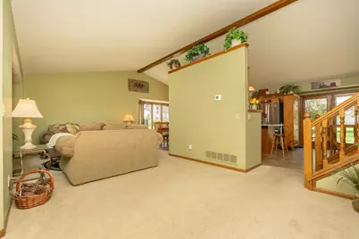 1209 Sunflower Circle S, Shakopee, MN 55379 - Photo 5