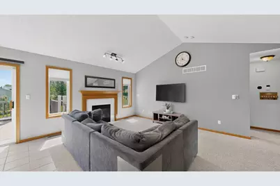 5208 Pinehurst Lane NW, Rochester, MN 55901 - Photo 5