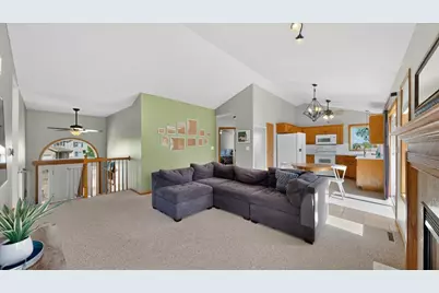 5208 Pinehurst Lane NW, Rochester, MN 55901 - Photo 5