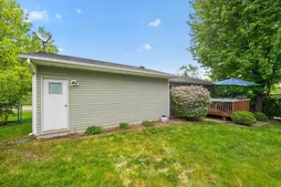 4332 Valley Dr NW, Rochester, MN 55901 - Photo 35