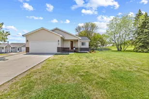 640 3rd St SE, Cokato, MN 55321 - Photo 3