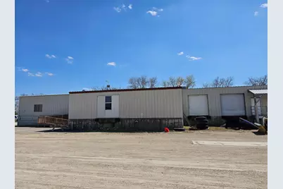 2400 Trott Avenue SW, Willmar, MN 56201 - Photo 5