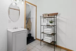 3236 James Ave N, Minneapolis, MN 55412 - Photo 29
