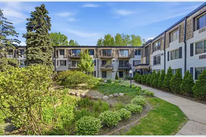 183 Little Canada Road E #305, Little Canada, MN 55117 - Photo 5