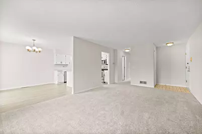 1049 Greenhaven Drive, Vadnais Heights, MN 55127 - Photo 9