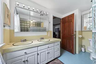 13651 Oakwood Curve, Burnsville, MN 55337 - Photo 23