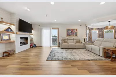 385 7th Avenue S #Unit 104, Fargo,  58103 - Photo 5