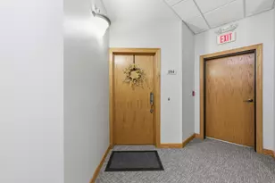 385 7th Ave S, Fargo,  58103 - Photo 3