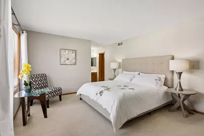 930 Dartmouth Place SE, Minneapolis, MN 55414 - Photo 27