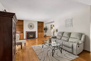 930 Dartmouth Pl SE, Minneapolis, MN 55414 - Photo 11