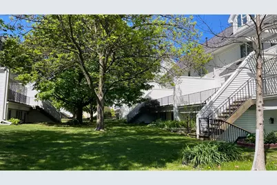 930 Dartmouth Place SE, Minneapolis, MN 55414 - Photo 5
