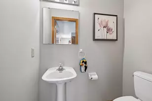 930 Dartmouth Pl SE, Minneapolis, MN 55414 - Photo 21