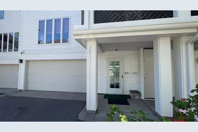 930 Dartmouth Place SE, Minneapolis, MN 55414 - Photo 3