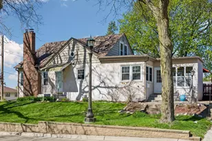 1265 Schletti St, Saint Paul, MN 55117 - Photo 3