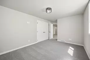 2232 44th St S, Moorhead, MN 56560 - Photo 45