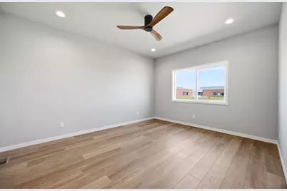2232 44th Street S, Moorhead, MN 56560 - Photo 29