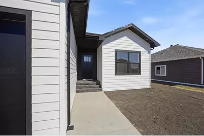 2232 44th Street S, Moorhead, MN 56560 - Photo 3