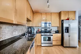 929 Portland Ave, Minneapolis, MN 55404 - Photo 5