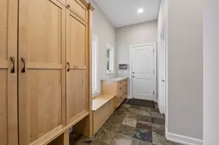 2063 Austrian Pine Ln, Minnetonka, MN 55305 - Photo 23