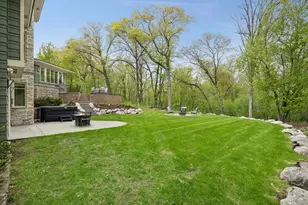2063 Austrian Pine Ln, Minnetonka, MN 55305 - Photo 41