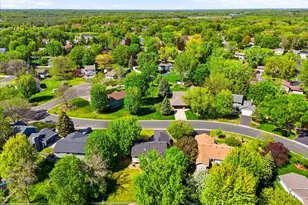 9803 Kirkwood Ln N, Maple Grove, MN 55369 - Photo 59