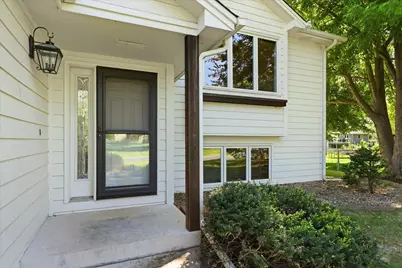 9803 Kirkwood Lane N, Maple Grove, MN 55369 - Photo 3