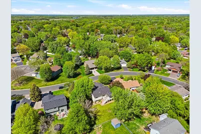 9803 Kirkwood Lane N, Maple Grove, MN 55369 - Photo 57