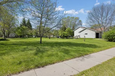 1716 Southwood Trail, Saint Cloud, MN 56301 - Photo 7