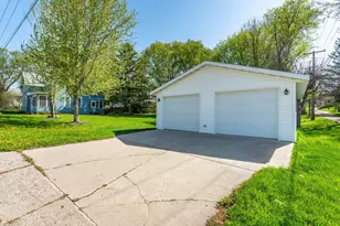 217 1st St NW, Pelican Rapids, MN 56572 - Photo 7