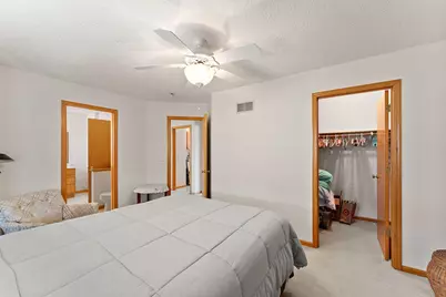21 River Bend Place, Chaska, MN 55318 - Photo 19