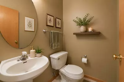 21 River Bend Place, Chaska, MN 55318 - Photo 11
