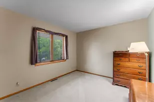 14278 Golf View Dr, Eden Prairie, MN 55346 - Photo 19