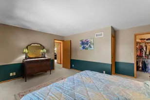 14278 Golf View Dr, Eden Prairie, MN 55346 - Photo 15