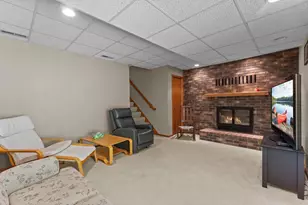 14278 Golf View Dr, Eden Prairie, MN 55346 - Photo 25