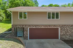 14278 Golf View Dr, Eden Prairie, MN 55346 - Photo 49