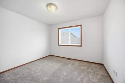 4257 Estate Drive S, Fargo, ND 58104 - Photo 21