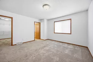 4257 Estate Dr S, Fargo, ND 58104 - Photo 15