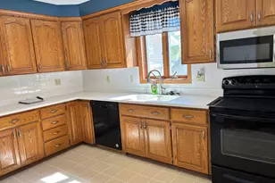 109 S Grant St, Lake Mills, IA 50450 - Photo 9